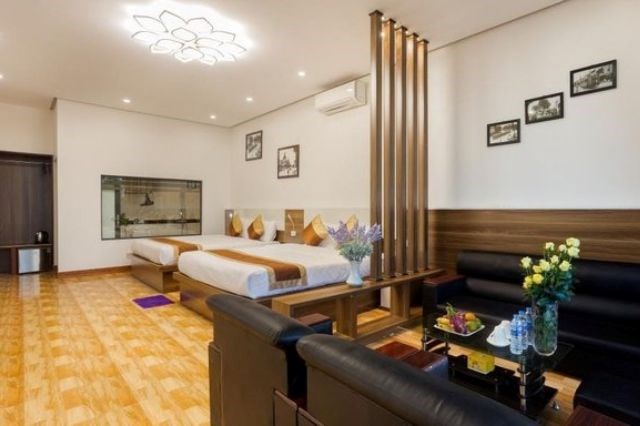 Phòng VIP 4 Người Có Ban Công Hướng Núi